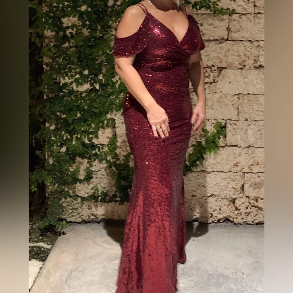 New Sequins Maxi Prom Dress Red wine